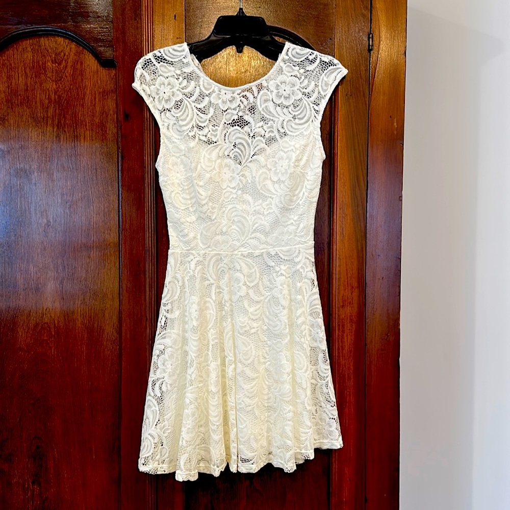 Lace dress